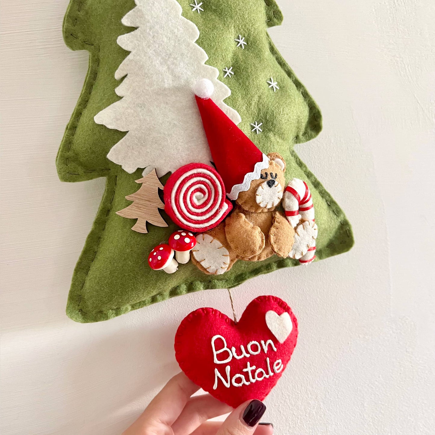 Albero Fuoriporta Natalizio con Orsetto